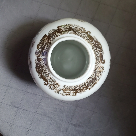 Brown And White Ginger Jar Vase - Picture 4 of 10